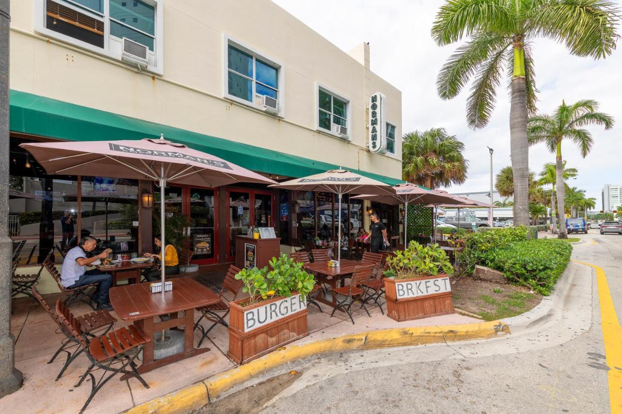 Miami Beach Suites & Bar Exterior photo